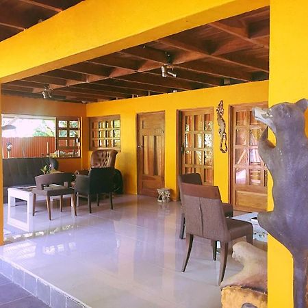 Madre Selva Hostel Puerto Viejo de Talamanca Kültér fotó