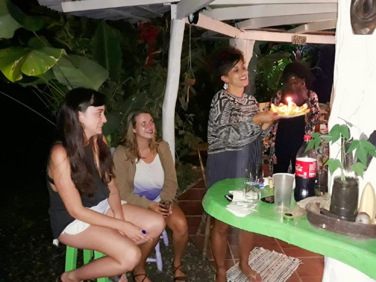 Madre Selva Hostel Puerto Viejo de Talamanca Kültér fotó